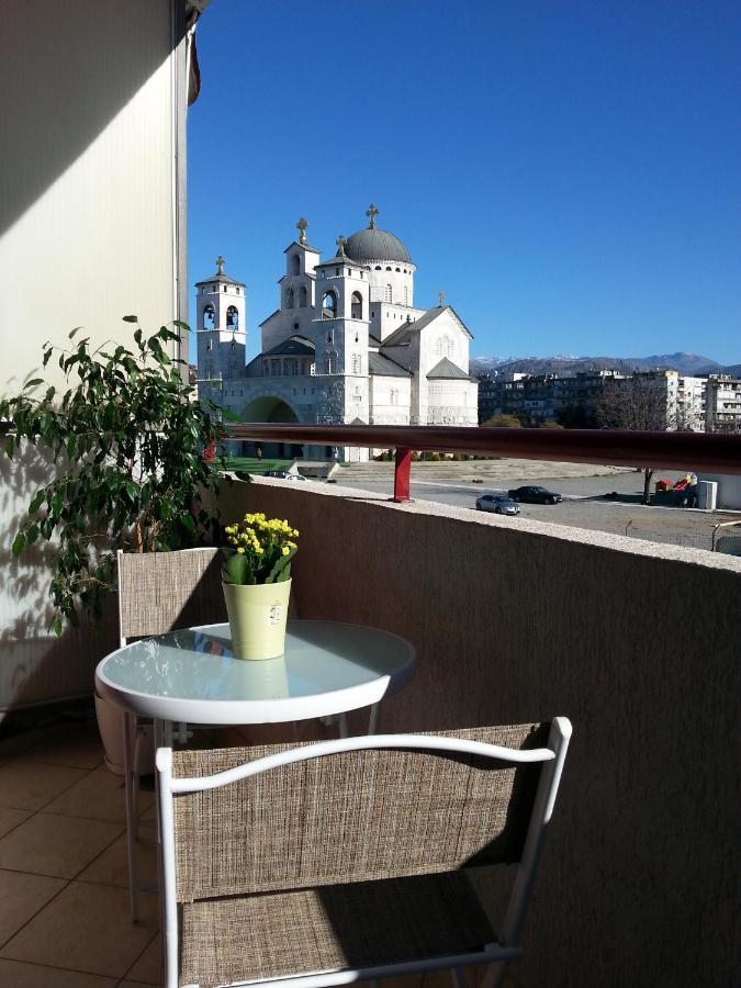Apartment Temple Podgorica Bagian luar foto